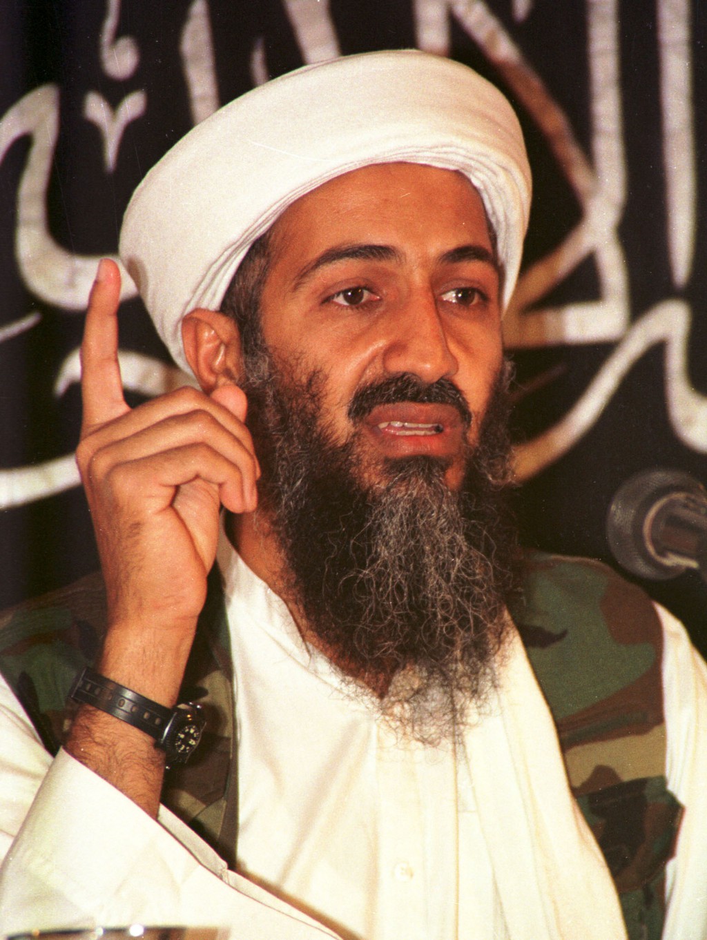 Osama bin-Laden il 26 maggio 1998 in Afghanistan. (Foto Getty Images)