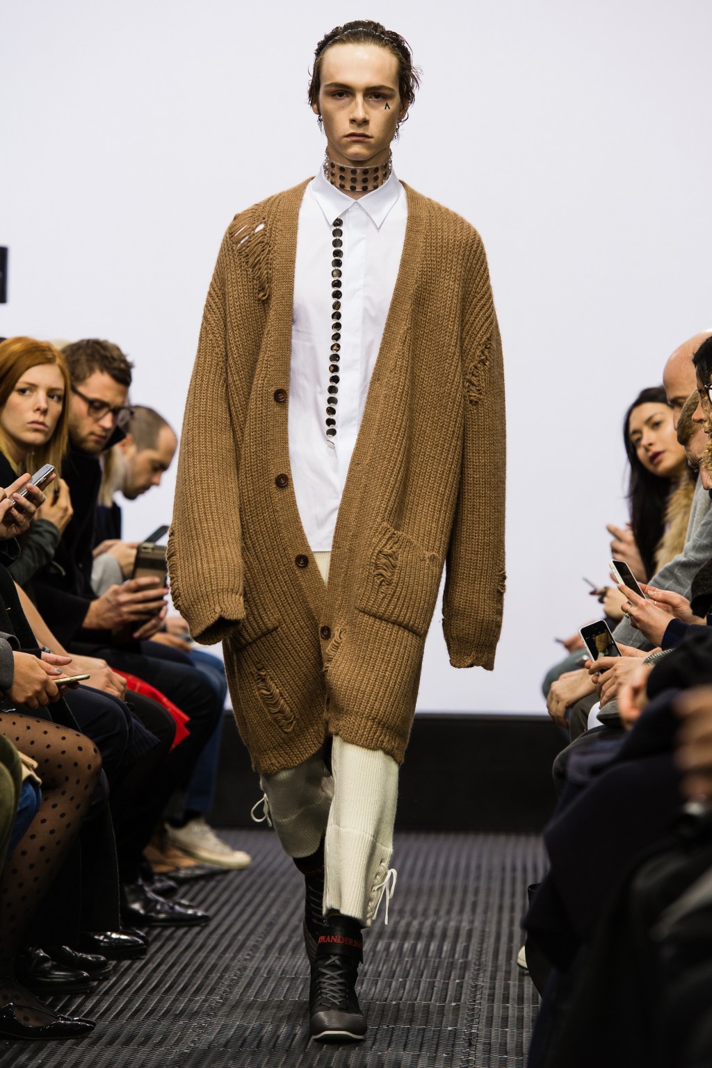 J.W.Anderson - Runway - London Collections Men AW16