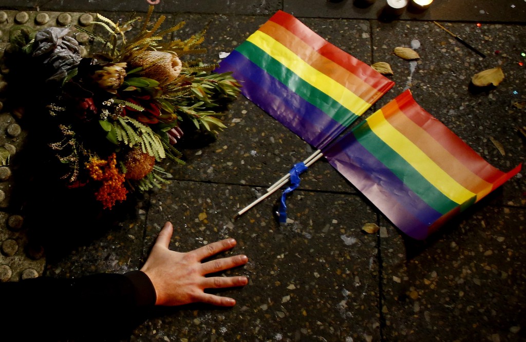 Australians Hold Candlelit Vigils For Victims Of Orlando Nightclub Shooting