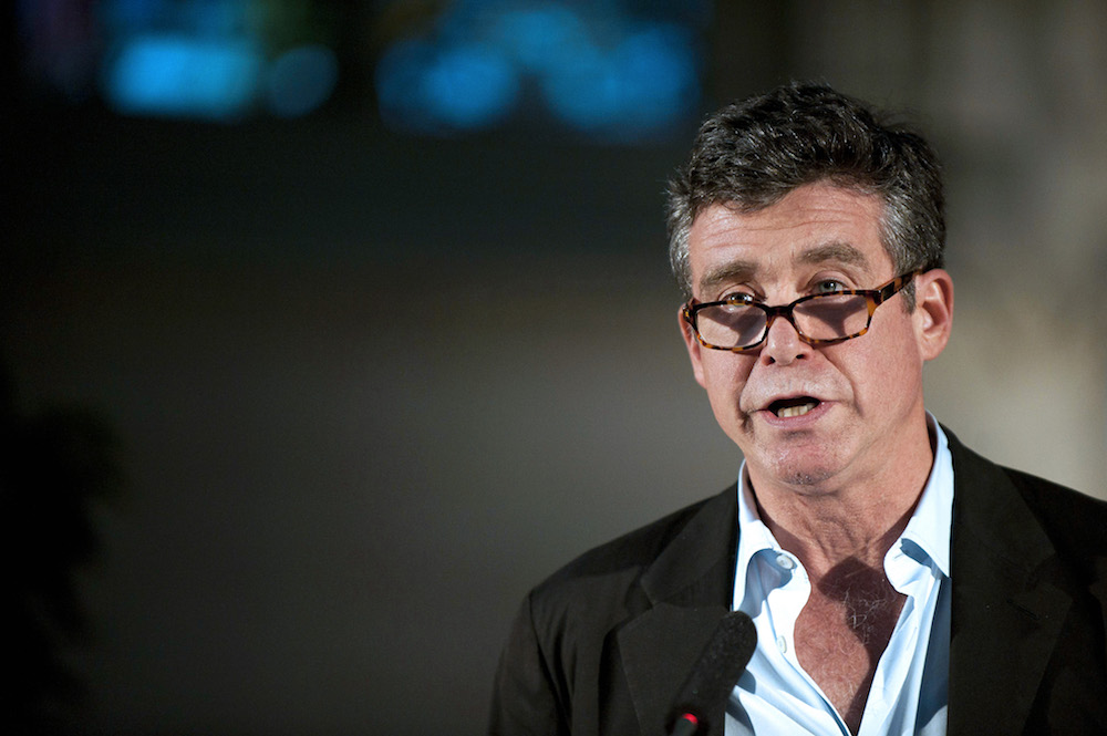 US author Jay McInerney  gives a speech